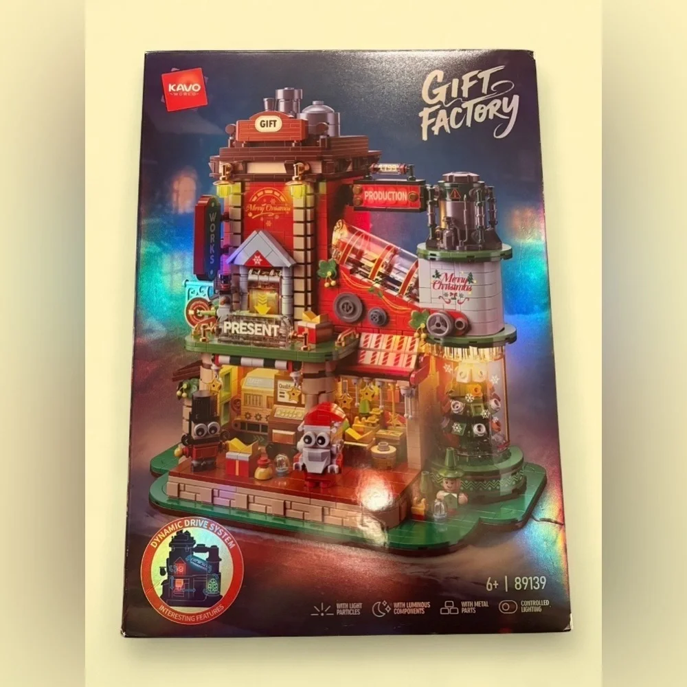 Christmas Gift Factory Building Blocks Set 2775 pcs Light-Up DIY Holiday Village - Picture 3 of 15